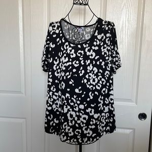 LuLaRoe XL Morgan
